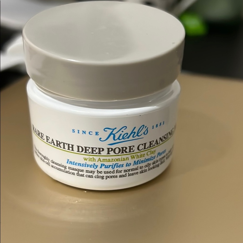 mini sized kiehls pore cleanser mask